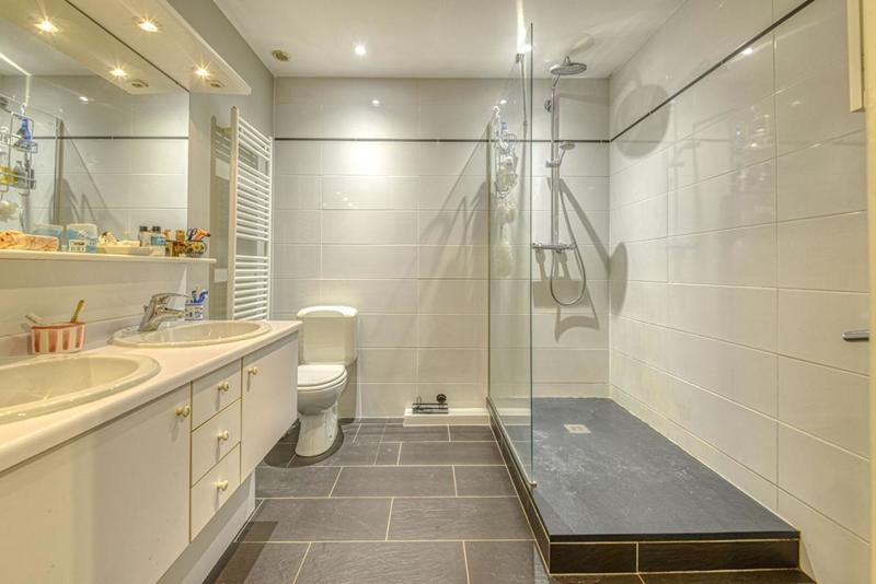 Appartement - 134 m² - 5 pièces