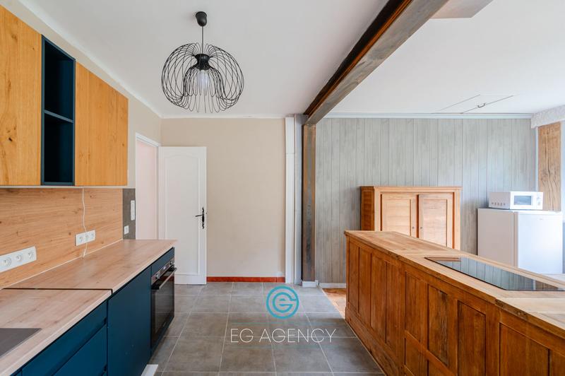 Maison - 162 m² - 7 pièces