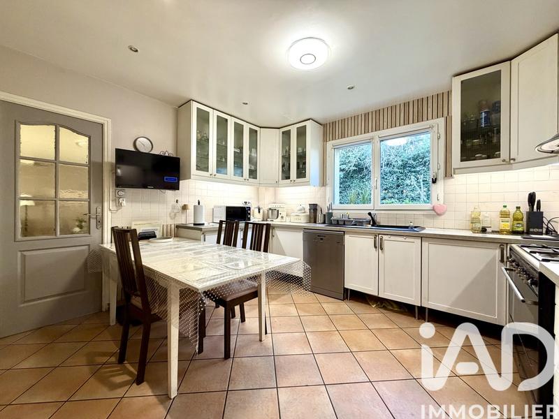 Maison - 170 m² - 7 pièces