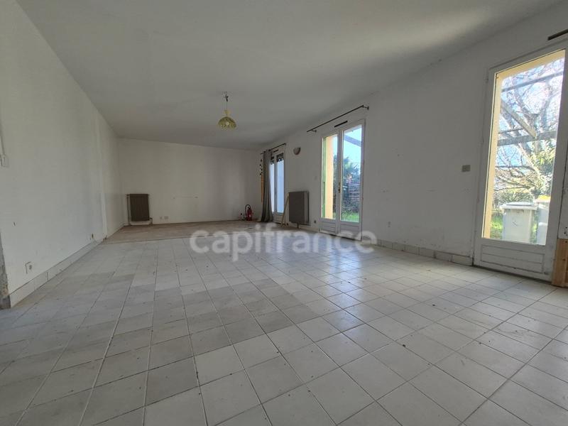 Maison - 188 m² - 8 pièces