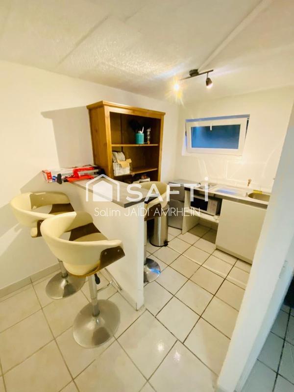 Maison - 249 m² - 9 pièces