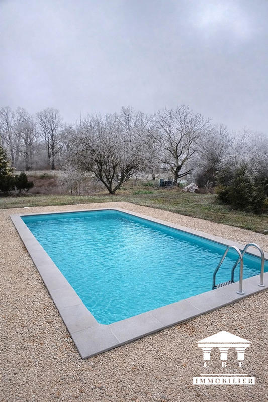 Maison - 93 m² - 5 pièces