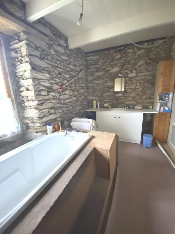 Maison ancienne - 76 m² - 4 pièces