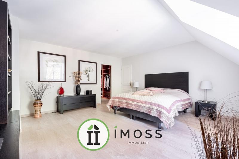 Maison contemporaine - 197 m² - 5 pièces