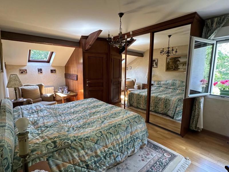 Maison ancienne - 200 m² - 7 pièces