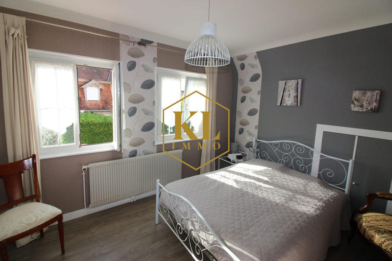 Maison - 92 m² - 5 pièces