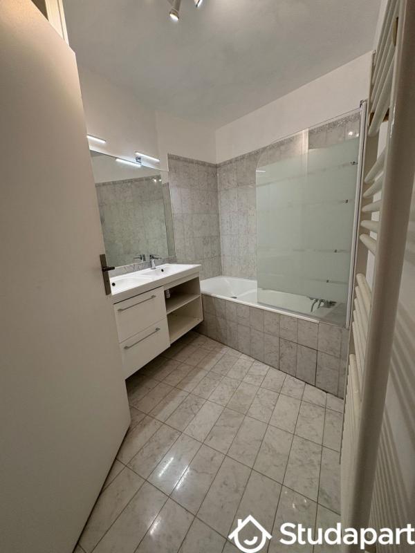 Appartement - 92 m² - 4 pièces