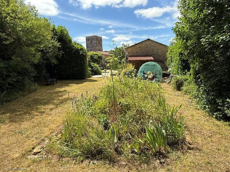 Maison - 168 m² - 6 pièces