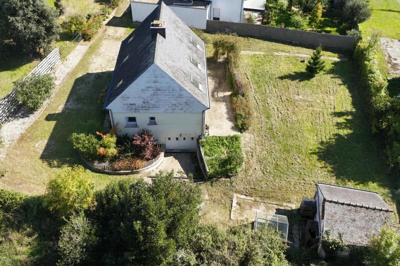 Maison - 136 m² - 7 pièces