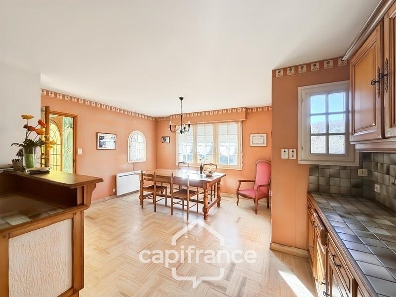 Maison - 146 m² - 6 pièces