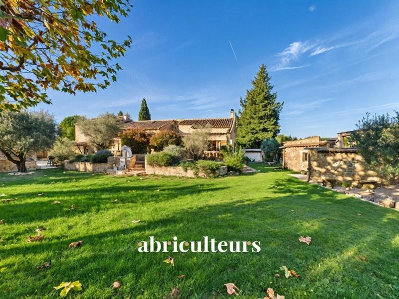 Maison ancienne - 180 m² - 7 pièces