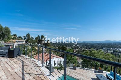 Maison - 152 m² - 5 pièces