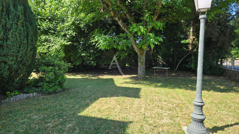 Maison - 150 m² - 7 pièces