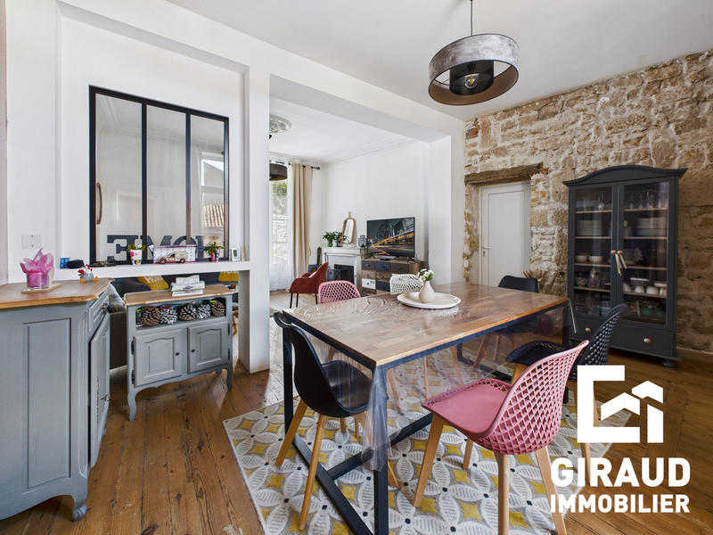 Maison - 86 m² - 5 pièces