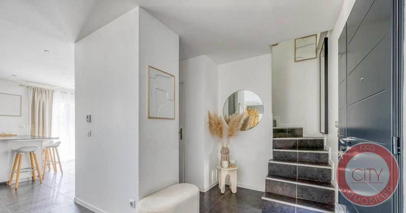 Maison contemporaine - 144 m² - 6 pièces