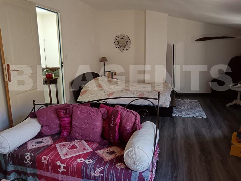 Maison de village - 144 m² - 9 pièces