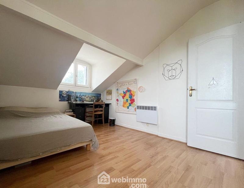 Maison - 120 m² - 7 pièces