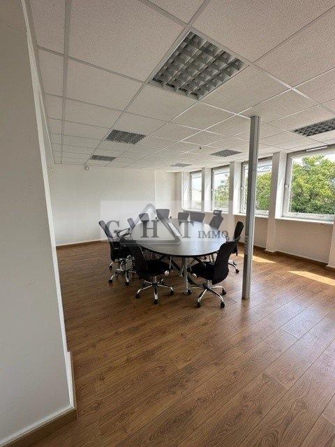 Bureau - 200 m²