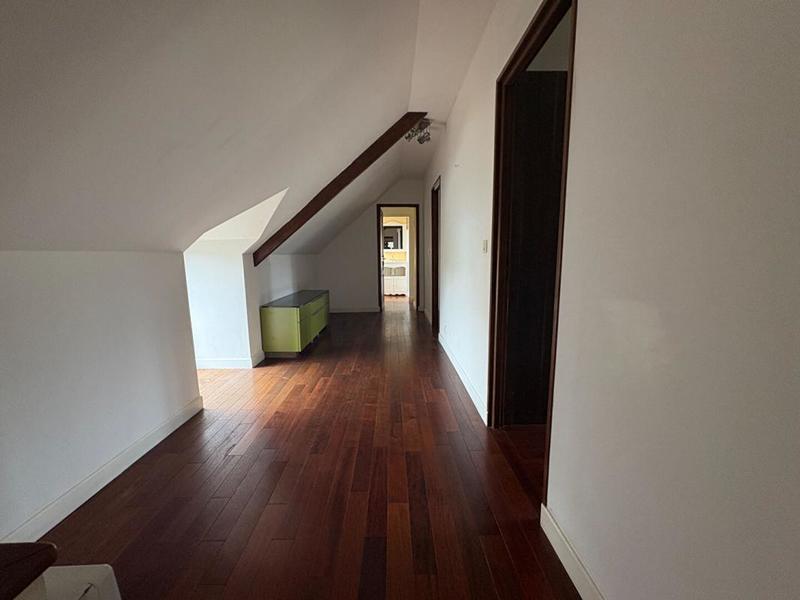 Maison - 141 m² - 5 pièces