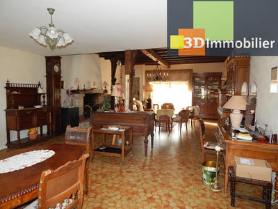 Maison - 234 m² - 7 pièces
