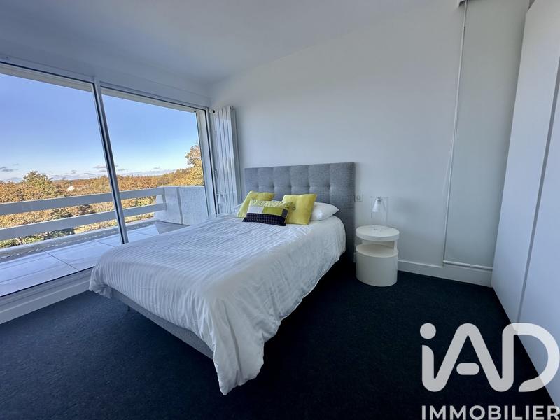 Maison - 208 m² - 5 pièces