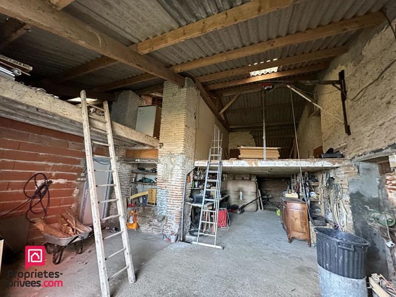 Maison - 210 m² - 9 pièces