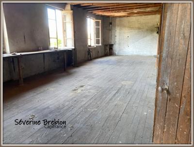 Atelier d'activités - 96 m² - 2 pièces