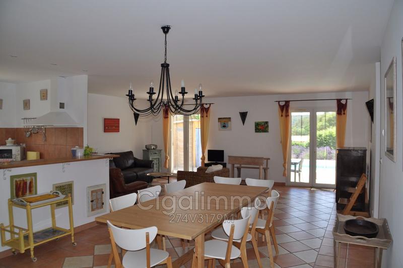 Villa - 167 m² - 6 pièces