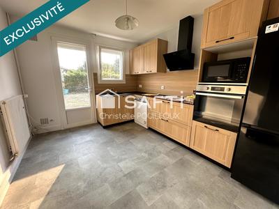 Maison - 97 m² - 4 pièces