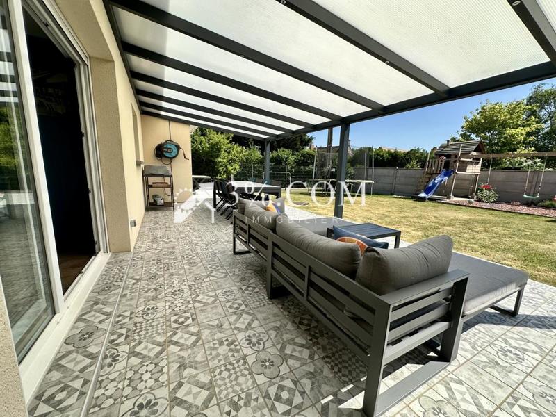 Pavillon - 152 m² - 6 pièces