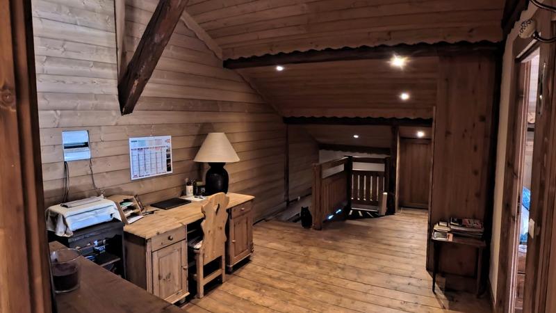 Maison - 596 m² - 21 pièces