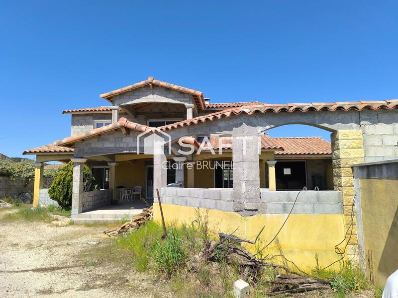 Maison - 294 m² - 7 pièces