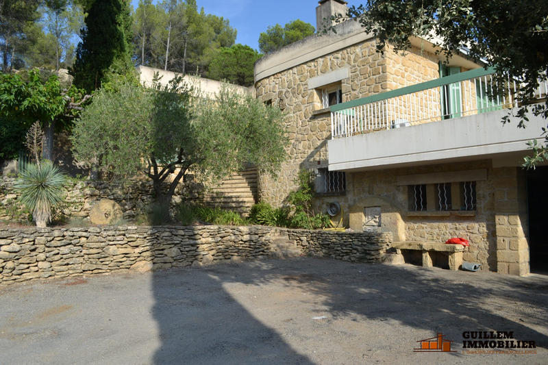 Maison traditionnelle - 190 m² - 7 pièces