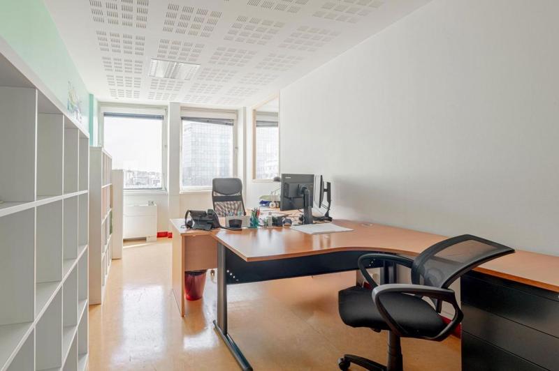 Bureau - 266 m² - 8 pièces