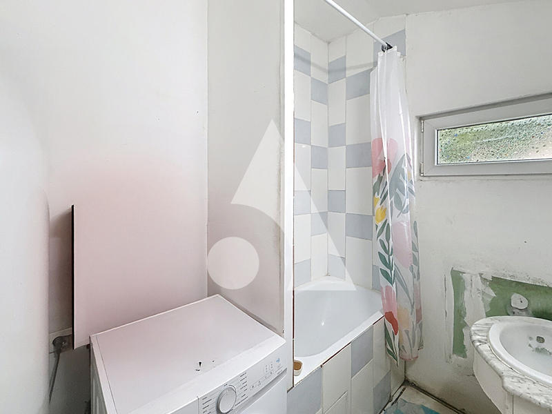 Maison - 89 m² - 6 pièces