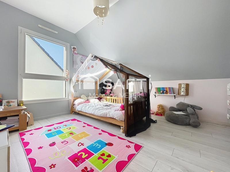 Maison - 102 m² - 4 pièces