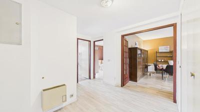 Appartement - 90 m² - 3 pièces