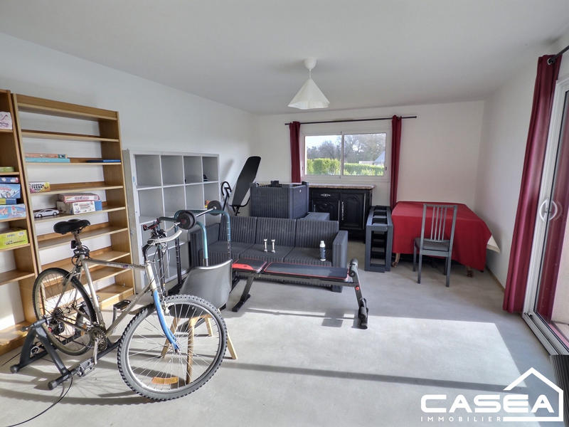 Maison contemporaine - 240 m² - 9 pièces