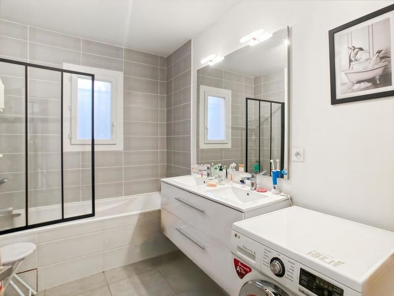 Appartement - 98 m² - 4 pièces