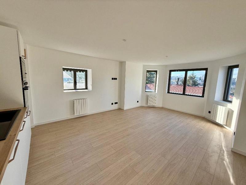 Appartement - 61 m² - 2 pièces