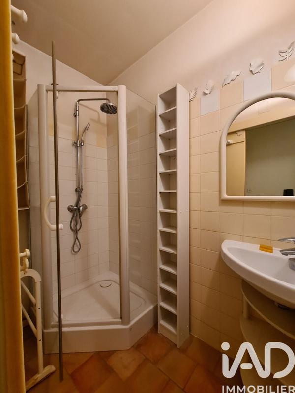 Maison - 200 m² - 7 pièces