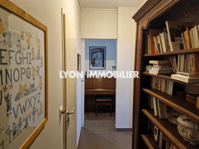 Duplex - 229 m² - 7 pièces