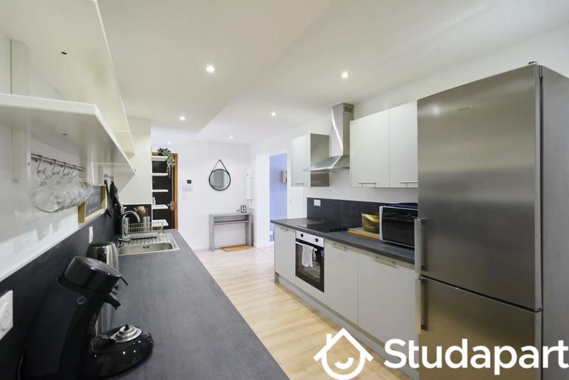 Chambre - 110 m² - 1 pièce