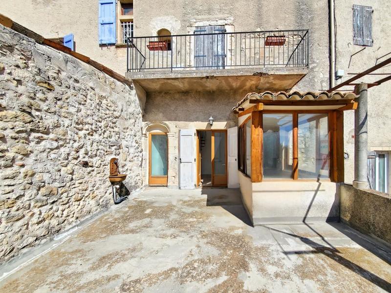 Maison de village - 87 m² - 3 pièces