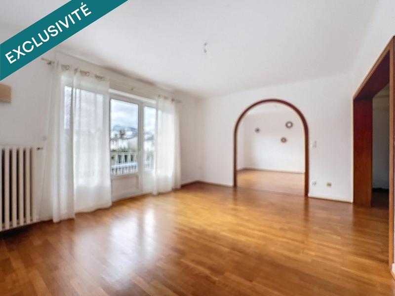 Appartement - 92 m² - 5 pièces