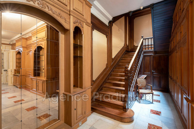 Maison chambre d'hôtes - 542 m²