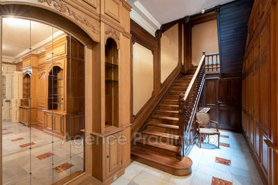 Maison chambre d'hôtes - 542 m²