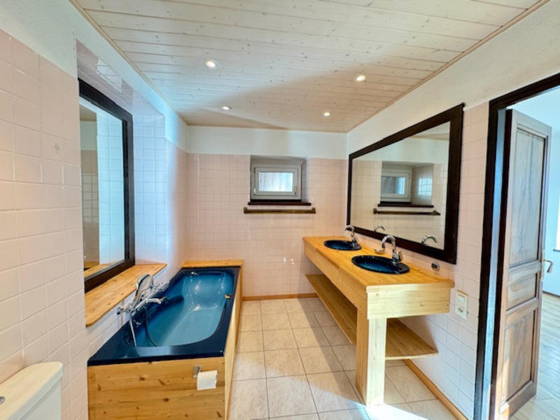 Appartement - 137 m² - 4 pièces