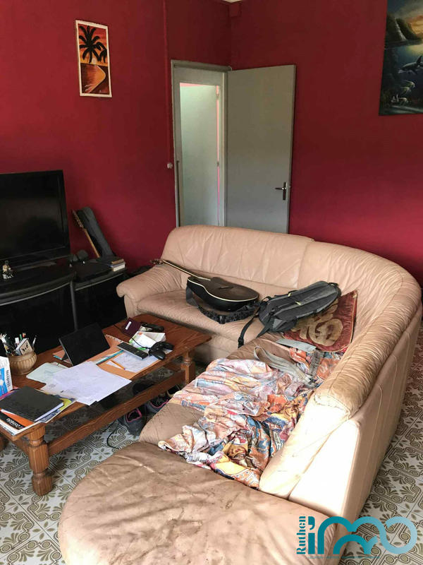 Maison - 200 m² - 8 pièces