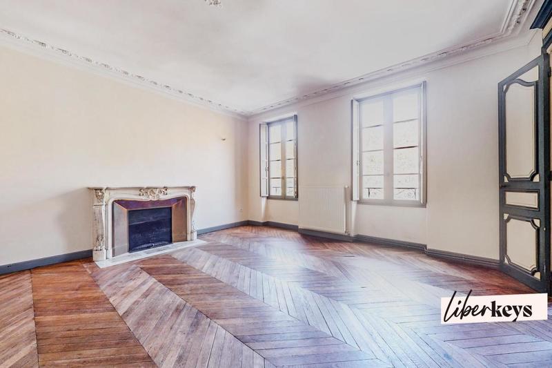 Appartement - 86 m² - 4 pièces